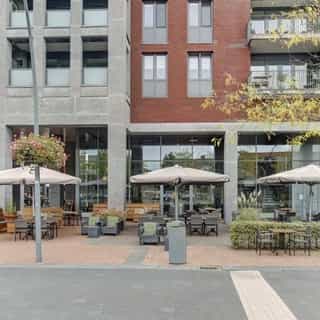 NIEUW op Horecaspot 👀⁠
⁠
🍽 Restaurant⁠
📍 Dronten⁠
✔ Verhuur vastgoed⁠ & verkoop bedrijfsexploitatie⁠
⁠
Meer info? Brochure of bezichtiging aanvragen? ⁠
🔗 in bio