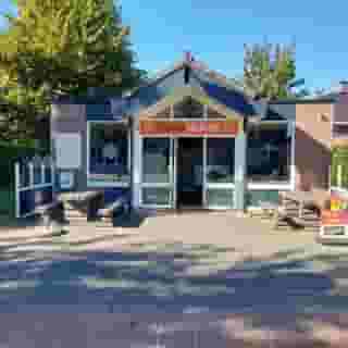 NIEUW op Horecaspot 👀⁠
⁠
🍽 Cafetaria⁠
📍 Veghel⁠
✔ Verhuur vastgoed⁠ & verkoop bedrijfsexploitatie⁠
⁠
Meer info? Brochure of bezichtiging aanvragen? ⁠
🔗 https://horecaspot.nl/aanbod/bedrijf-3057-cafetaria-te-veghel