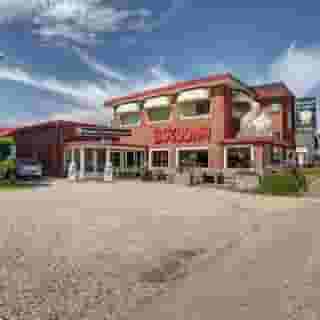 NIEUW op Horecaspot 👀⁠
⁠
🍽 Restaurant⁠
📍 Hilversum⁠
✔ Verhuur vastgoed⁠ & verkoop bedrijfsexploitatie⁠
⁠
Meer info? Brochure of bezichtiging aanvragen? ⁠
🔗 in bio