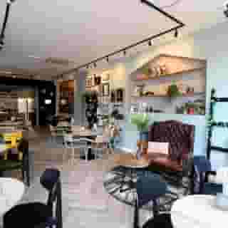 NIEUW op Horecaspot 👀⁠
⁠
🍽 Koffiezaak⁠
📍 Haarlem⁠
✔ Verhuur vastgoed⁠ & verkoop bedrijfsexploitatie⁠
⁠
Meer info? Brochure of bezichtiging aanvragen? ⁠
🔗 in bio