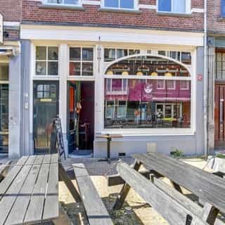 NIEUW op Horecaspot 👀⁠
⁠
🍽 Restaurant⁠
📍 Utrecht⁠
✔ Verhuur vastgoed⁠ & verkoop bedrijfsexploitatie⁠
⁠
Meer info? Brochure of bezichtiging aanvragen? ⁠
🔗 in bio