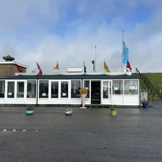 NIEUW op Horecaspot 👀⁠
⁠
🍽 Cafetaria⁠
📍 Stellendam⁠
✔ Verhuur vastgoed⁠ & verkoop bedrijfsexploitatie⁠
⁠
Meer info? Brochure of bezichtiging aanvragen? ⁠
🔗 in bio