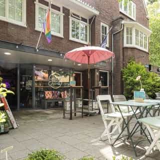 NIEUW op Horecaspot 👀⁠
⁠
🍽 Lunchroom⁠
📍 Heemstede⁠
✔ Verhuur vastgoed⁠ & verkoop bedrijfsexploitatie⁠
⁠
Meer info? Brochure of bezichtiging aanvragen? ⁠
🔗 in bio