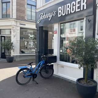 NIEUW op Horecaspot 👀⁠
⁠
🍽 Bezorg- & afhaalzaak⁠
📍 Purmerend⁠
✔ Verhuur vastgoed⁠ & verkoop bedrijfsexploitatie⁠
⁠
Meer info? Brochure of bezichtiging aanvragen?⁠
🔗 in bio