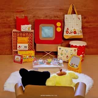 That 70s vibe 🌼 ❤️ 🌼 Shop the newest Retro Room collection out now! Link in bio.