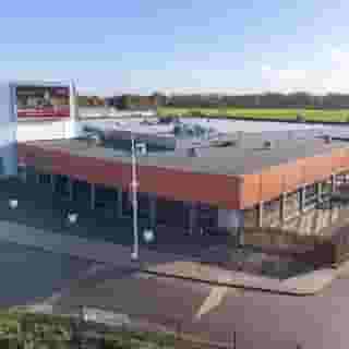 NIEUW op Horecaspot 👀⁠
⁠
🍽 Horecaruimte⁠
📍 Beilen⁠
✔ Verhuur vastgoed⁠
⁠
Meer info? Brochure of bezichtiging aanvragen?⁠
🔗 in bio