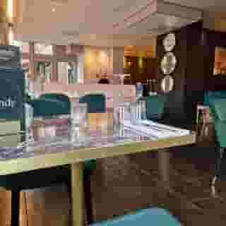 NIEUW op Horecaspot 👀⁠
⁠
🍽 Restaurant⁠
📍 Bussum⁠
✔ Verhuur vastgoed⁠ & verkoop bedrijfsexploitatie⁠
⁠
Meer info? Brochure of bezichtiging aanvragen?⁠
🔗 in bio