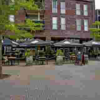 NIEUW op Horecaspot 👀⁠
⁠
🍽 Café-restaurant⁠
📍 Leusden⁠
✔ Verhuur vastgoed⁠ & verkoop bedrijfsexploitatie⁠
⁠
Meer info? Brochure of bezichtiging aanvragen?⁠
🔗 in bio