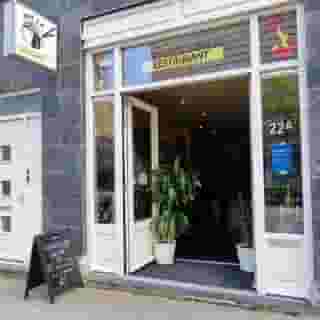 NIEUW op Horecaspot 👀⁠
⁠
🍽 Bezorg- en afhaalzaak⁠
📍 Amersfoort⁠
✔ Verhuur vastgoed⁠ & verkoop bedrijfsexploitatie⁠
⁠
Meer info? Brochure of bezichtiging aanvragen?⁠
🔗 in bio