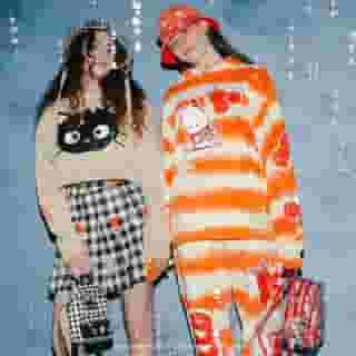 Obsessed is an understatement 🤎🧡 Shop the latest @dumbgood capsule collection! Link in bio.