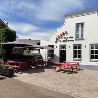 NIEUW op Horecaspot 👀⁠
⁠
🍽 Pizzeria⁠
📍 Stolwijk⁠
✔ Verhuur vastgoed⁠ & verkoop bedrijfsexploitatie⁠
⁠
Meer info? Brochure of bezichtiging aanvragen? ⁠
🔗 in bio