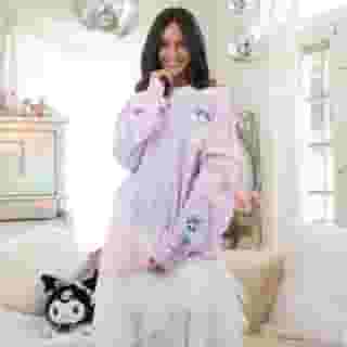 Behind Kuromi's tough appearance, she's still a bit of a softie ☁️ 💜✨ The new Kuromi Pastel Party Spirit Jersey by @japanla is here! Link in bio to shop.