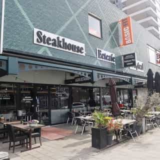 NIEUW op Horecaspot 👀⁠
⁠
🍽 Eetcafé⁠
📍 Rotterdam⁠
✔ Verhuur vastgoed⁠ & verkoop bedrijfsexploitatie⁠
⁠
Meer info? Brochure of bezichtiging aanvragen?⁠
🔗 in bio