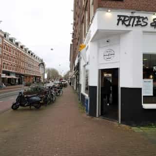 NIEUW op Horecaspot 👀⁠
⁠
🍽 Cafetaria⁠
📍 Amsterdam⁠
✔ Verhuur vastgoed⁠ & verkoop bedrijfsexploitatie⁠
⁠
Meer info? Brochure of bezichtiging aanvragen? ⁠
🔗 in bio