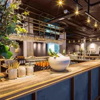 NIEUW op Horecaspot 👀⁠
⁠
🍽 Horecaruimte⁠
📍 Eindhoven⁠
✔ Verhuur vastgoed⁠ & verkoop bedrijfsexploitatie⁠
⁠
Meer info? Brochure of bezichtiging aanvragen? ⁠
🔗 in bio