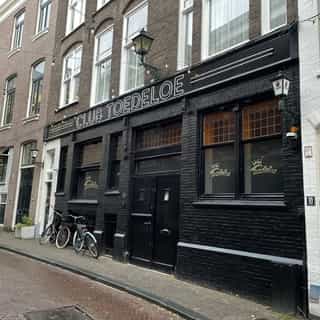 NIEUW op Horecaspot 👀⁠
⁠
🍽 Discotheek⁠
📍 Den Haag⁠
✔ Verhuur vastgoed⁠ & verkoop bedrijfsexploitatie⁠
⁠
Meer info? Brochure of bezichtiging aanvragen?⁠
🔗 in bio