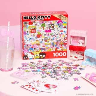 It’s game night! 🧩💞 Invite friends and family over for a night of fun with puzzles and playing cards. Link in bio to shop!
