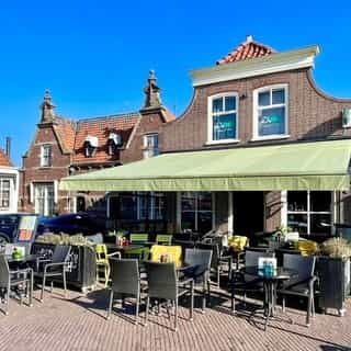 NIEUW op Horecaspot 👀⁠
⁠
🍽 Restaurant⁠
📍 Enkhuizen⁠
✔ Verhuur vastgoed⁠ & verkoop bedrijfsexploitatie⁠
⁠
Meer info? Brochure of bezichtiging aanvragen? ⁠
🔗 in bio