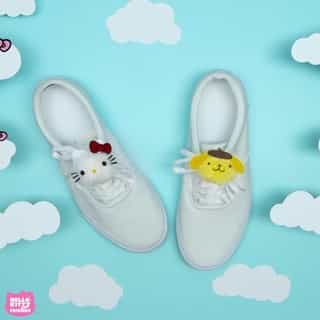 Add supercute accessories to your sneakers this spring with DIY Hello Kitty and Pompompurin pom poms - only on the #HelloKittyandFriends YouTube channel ✨ Link in bio. 