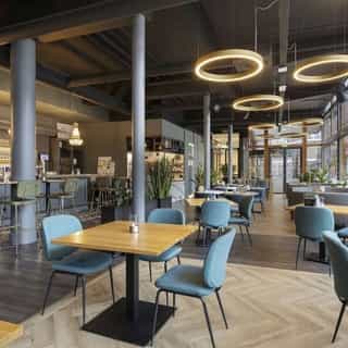 NIEUW op Horecaspot 👀⁠⁠
⁠
🍽 Restaurant⁠
📍 Hengelo⁠
✔ Verhuur vastgoed⁠ & verkoop bedrijfsexploitatie⁠
⁠
Meer info? Brochure of bezichtiging aanvragen?⁠
🔗in bio