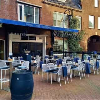 NIEUW op Horecaspot 👀⁠⁠
⁠⁠
🍽 Restaurant⁠
📍 Wageningen⁠
✔ Verkoop vastgoed⁠ & verkoop bedrijfsexploitatie⁠
⁠
Meer info? Brochure of bezichtiging aanvragen? ⁠
🔗in bio