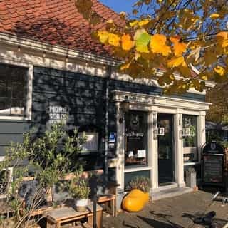 NIEUW op Horecaspot 👀⁠⁠
⁠
🍽 Restaurant⁠
📍 Zaandijk⁠
✔ Verhuur vastgoed⁠ & verkoop bedrijfsexploitatie⁠
⁠
Meer info? Brochure of bezichtiging aanvragen?⁠
🔗 in bio