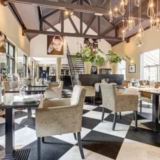 NIEUW op Horecaspot 👀⁠⁠
⁠⁠
🍽 Restaurant⁠
📍 Naarden⁠
✔ Verhuur vastgoed⁠ & verkoop bedrijfsexploitatie⁠
⁠
Meer info? Brochure of bezichtiging aanvragen? ⁠
🔗 in bio 