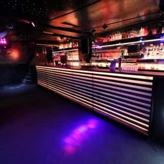 NIEUW op Horecaspot 👀⁠⁠
⁠⁠
🍽 Café ⁠
📍 Amsterdam⁠
✔ Verhuur vastgoed⁠ & verkoop bedrijfsexploitatie⁠
⁠
Meer info? Brochure of bezichtiging aanvragen?⁠
🔗 in bio