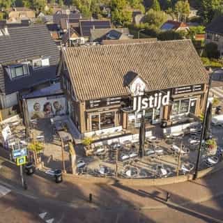 NIEUW op Horecaspot 👀⁠⁠
⁠⁠
🍽 IJssalons ⁠
📍 Garderen, Voorthuizen, Ermelo⁠
✔ Verhuur vastgoed⁠ & verkoop bedrijfsexploitatie⁠
⁠
Meer info? Brochure of bezichtiging aanvragen? ⁠
🔗 in bio⁠