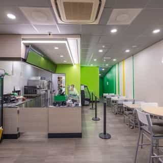 NIEUW op Horecaspot 👀⁠⁠
⁠⁠
🍽 Lunchroom⁠
📍 Hoofddorp⁠
✔ Verhuur vastgoed⁠ & verkoop bedrijfsexploitatie⁠
⁠
Meer info? Brochure of bezichtiging aanvragen? ⁠
🔗 in bio⁠
