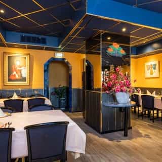 NIEUW op Horecaspot 👀⁠⁠
⁠⁠
🍽 Restaurant⁠
📍 Zeist⁠
✔ Verhuur vastgoed⁠ & verkoop bedrijfsexploitatie⁠
⁠
Meer info? Brochure of bezichtiging aanvragen? ⁠
🔗 in bio⁠