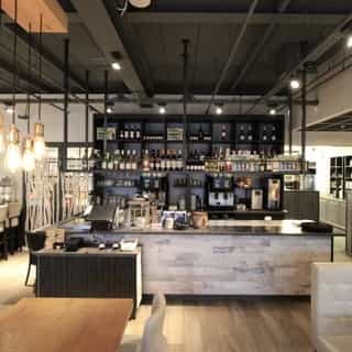 NIEUW op Horecaspot 👀⁠⁠
⁠⁠
🍽 Lunchroom-Bistro ⁠
📍 Schagen⁠
✔ Verhuur vastgoed⁠ & verkoop bedrijfsexploitatie⁠
⁠
Meer info? Brochure of bezichtiging aanvragen? ⁠
🔗 in bio⁠