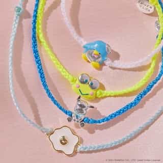 It's #GivingTuesday and we've restocked the @puravida x Hello Kitty and Friends collection just in time to celebrate! 💞 For every Hello Kitty and Friends style sold, 5% of the purchase price will be donated to @kindnessorg, a nonprofit organization dedicated to building a kinder world✨ Tap the link in bio to shop! 