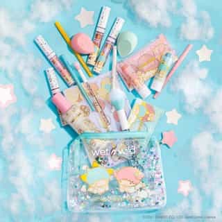 The Little Twin Stars x @wetnwildbeauty collection makes the most magical gift this holiday season 🌟 ☁️⁠ Link in bio to shop 30% off supercute gifts all weekend long!