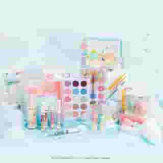 Shine like the brightest star in the sky with the Little Twin Stars x @wetnwildbeauty collection 🌟☁️💕 Create a dreamy look with the most adorable eyeshadow palette, lippies, and more featuring Kiki and Lala! Link in bio to shop 💫 #LittleTwinStarsxWetnWild