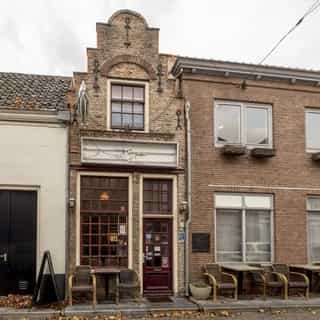 NIEUW op Horecaspot 👀⁠⁠
⁠⁠
🍽 Pizzeria⁠
📍 Den Haag⁠
✔ Verhuur vastgoed⁠ & verkoop bedrijfsexploitatie⁠
⁠
Meer info? Brochure of bezichtiging aanvragen? ⁠
🔗 in bio⁠