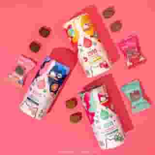 Strawberry Matcha, Apple Pie a la Mode, and English Breakfast, oh my! ✨ Keep yourself warm this season with our newest collab: @hellokitty x @myteadrop. Each drop is made of organic whole leaf tea that dissolves into your cup ☕💕 Link in bio to shop now! ⁠