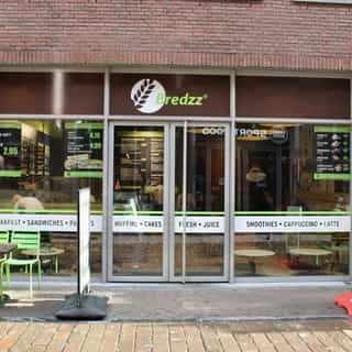 NIEUW op Horecaspot 👀⁠⁠
⁠⁠
🍽 Broodjeszaak⁠
📍 Venlo⁠
✔ Verhuur vastgoed⁠ & verkoop bedrijfsexploitatie⁠
⁠
Meer info? Brochure of bezichtiging aanvragen? ⁠
🔗 in bio⁠