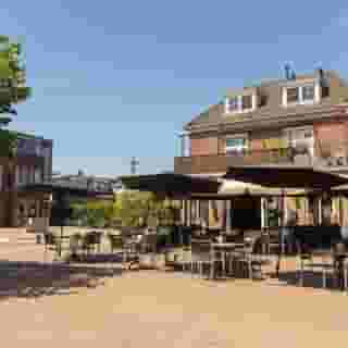 NIEUW op Horecaspot 👀⁠⁠
⁠⁠
🍽 Restaurant⁠
📍 Oostzaan⁠
✔ Verhuur vastgoed⁠ & verkoop bedrijfsexploitatie⁠
⁠
Meer info? Brochure of bezichtiging aanvragen? ⁠
🔗 in bio⁠