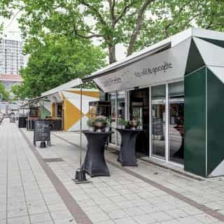 NIEUW op Horecaspot 👀⁠⁠
⁠⁠
🔐 Stille verkoop⁠
🍽 Koffiezaak - Lunchroom⁠
📍 Amsterdam - Buitenveldert⁠
⁠⁠
Meer info? Brochure of bezichtiging aanvragen? ⁠
🔗 in bio