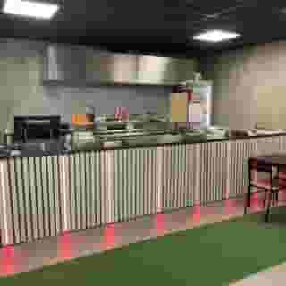 NIEUW op Horecaspot 👀⁠⁠
⁠⁠
🍽 Cafetaria⁠
📍 Barendrecht⁠
✔ Verhuur vastgoed⁠ & verkoop bedrijfsexploitatie⁠
⁠
Meer info? Brochure of bezichtiging aanvragen? ⁠
🔗 in bio