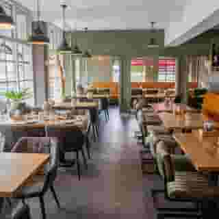 NIEUW op Horecaspot 👀⁠⁠
⁠⁠
🍽 Hotel De Witte Olifant⁠
📍 Schoonebeek⁠
✔ Verkoop vastgoed⁠ & verkoop bedrijfsexploitatie⁠
⁠
Meer info? Brochure of bezichtiging aanvragen? ⁠
🔗 in bio