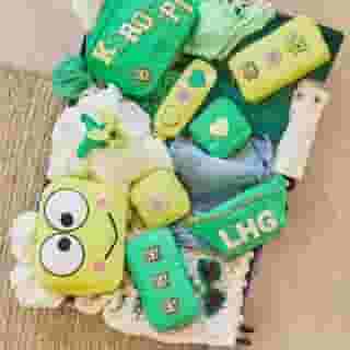 POV: you're going on a summer vacation 🌴 Which Sanrio friend are you bringing? ⬇️⁠
⁠
Tap the link in bio to shop the new @stoneyclover x @hellokitty and friends collection of supercute travel accessories and patches✨