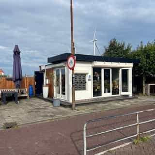 NIEUW op Horecaspot 👀⁠⁠
⁠⁠
🍽 Cafetaria⁠
📍 Velsen-Noord⁠
✔ Verhuur vastgoed⁠
⁠
Meer info? Brochure of bezichtiging aanvragen? ⁠
🔗 in bio