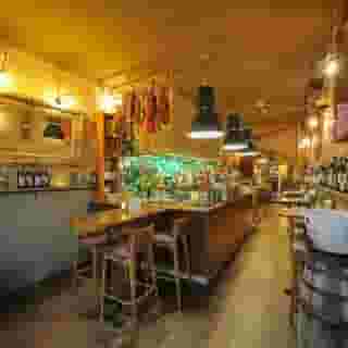 NIEUW op Horecaspot 👀⁠⁠
⁠⁠
🍽 Wijnbar⁠
📍 Valkenburg aan de Geul⁠
✔ Verhuur vastgoed⁠ & verkoop bedrijfsexploitatie⁠
⁠
Meer info? Brochure of bezichtiging aanvragen? ⁠
🔗 in bio